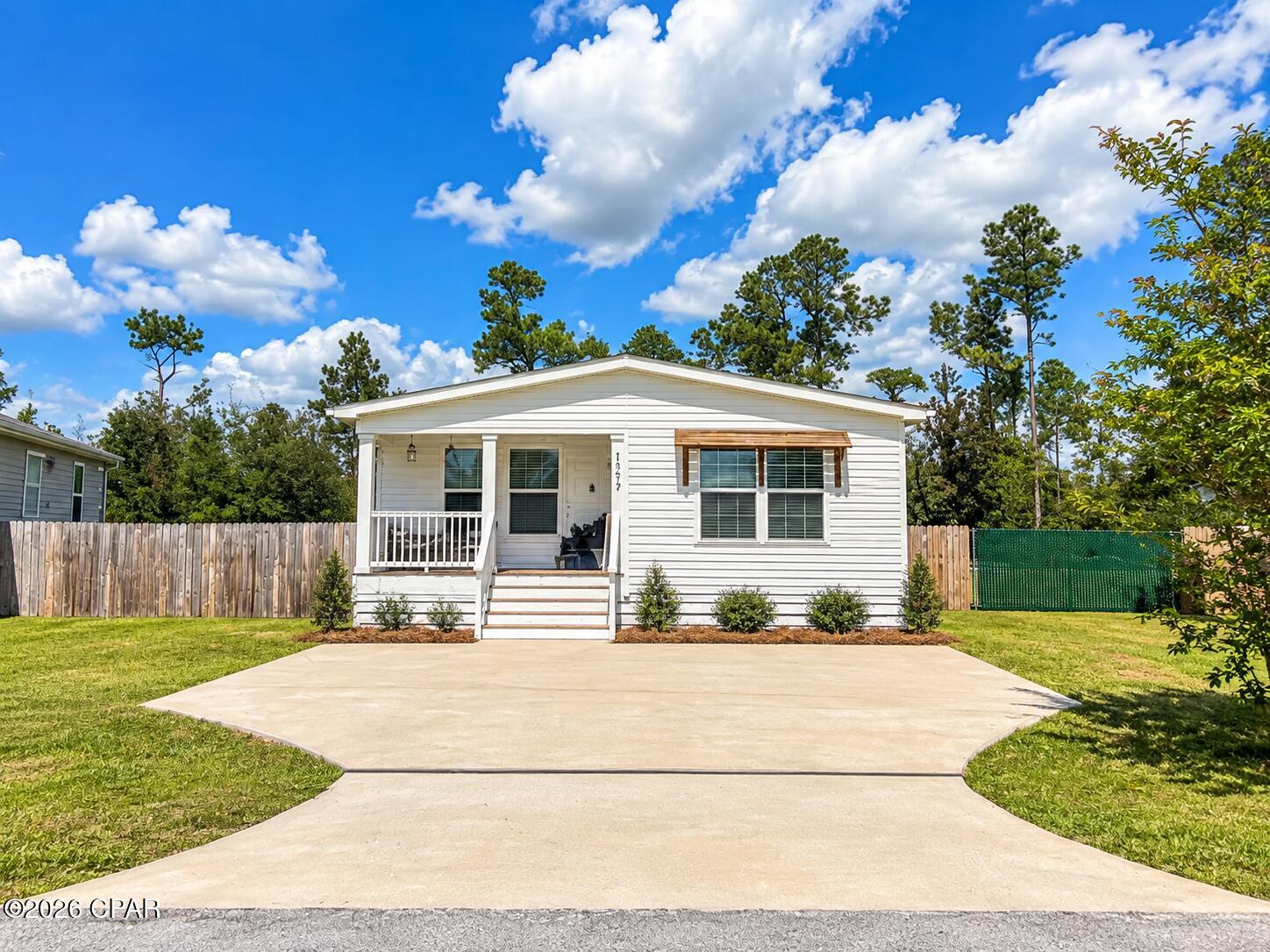 main property photo 0