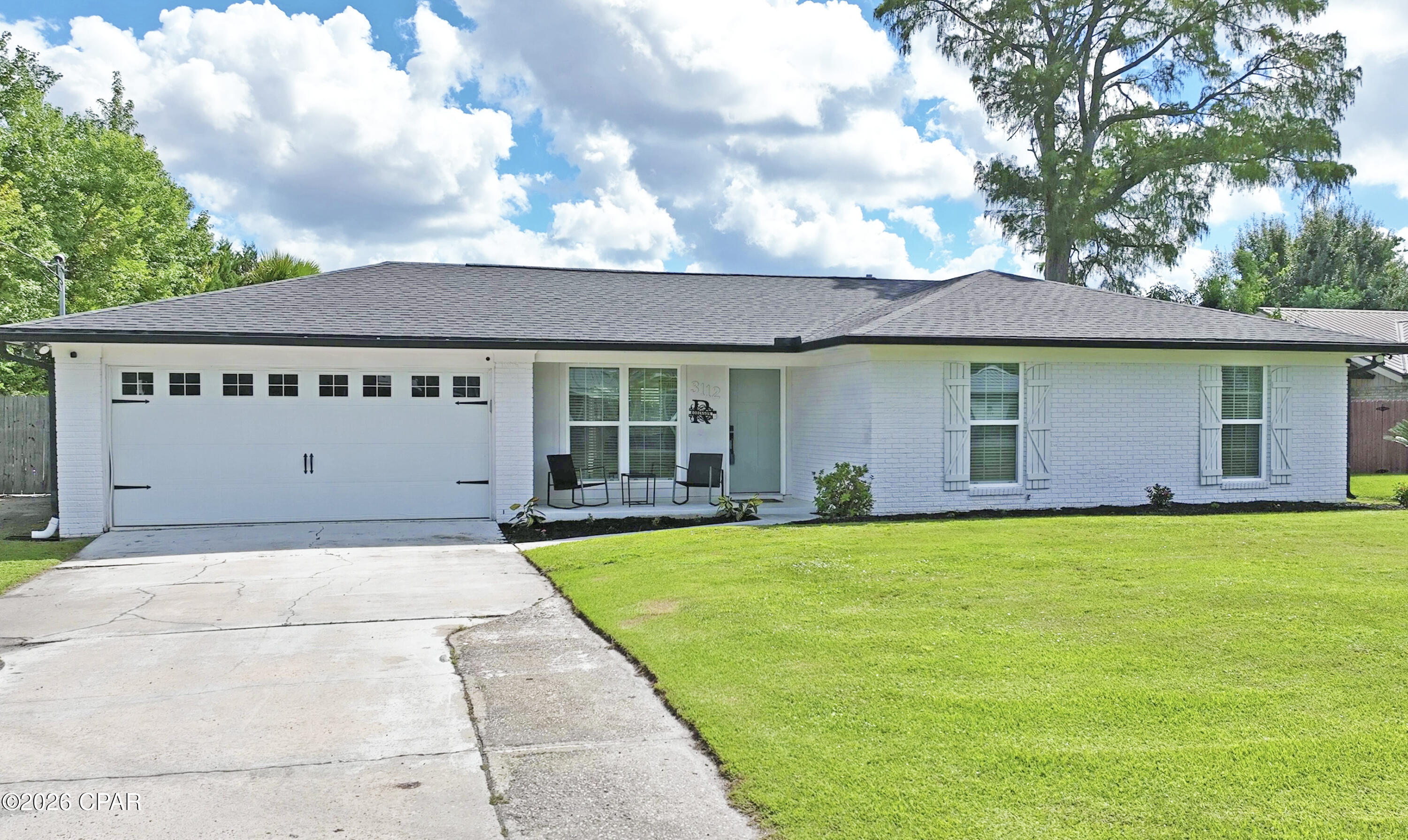 main property photo 0