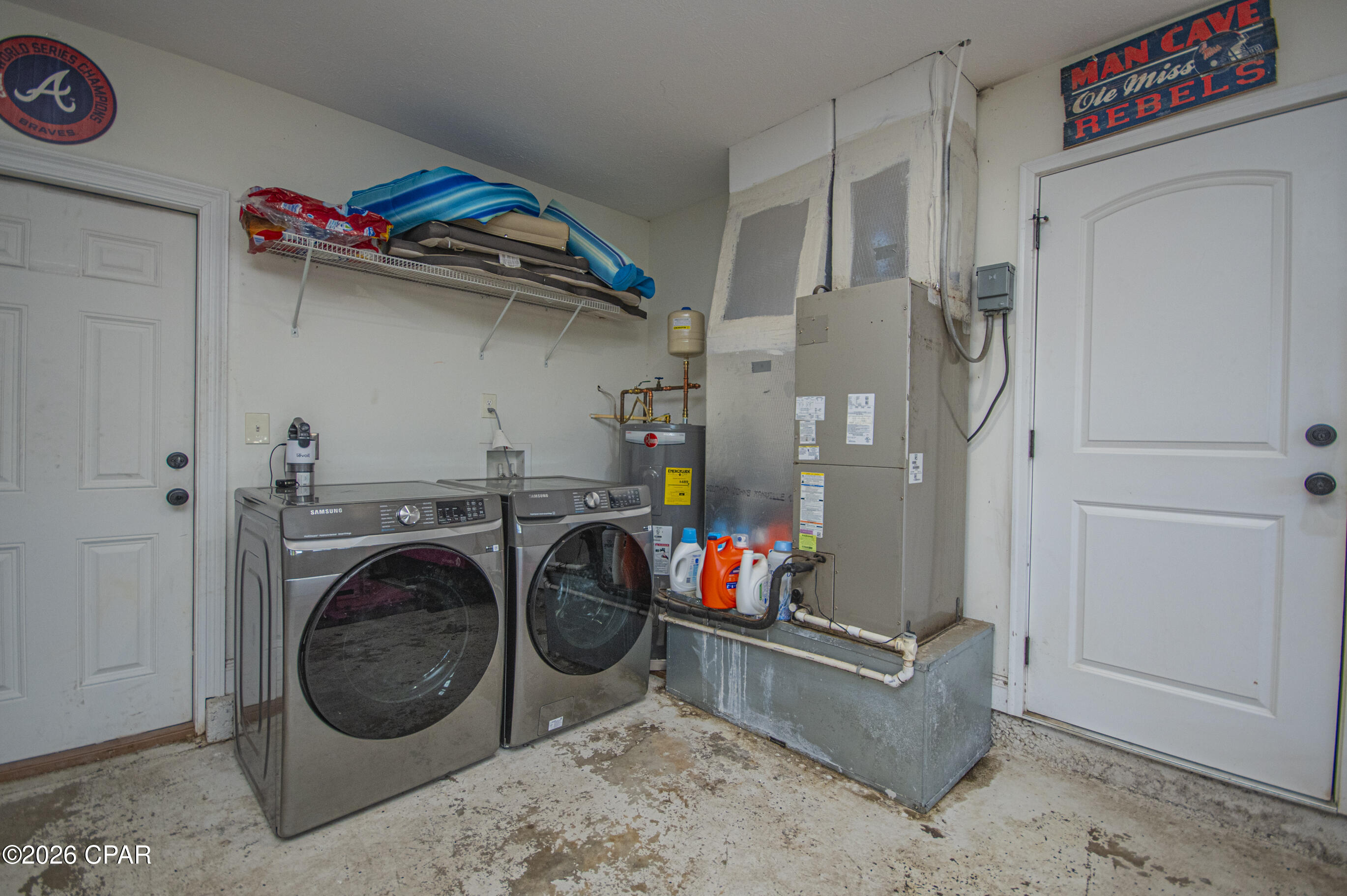 main property photo 37