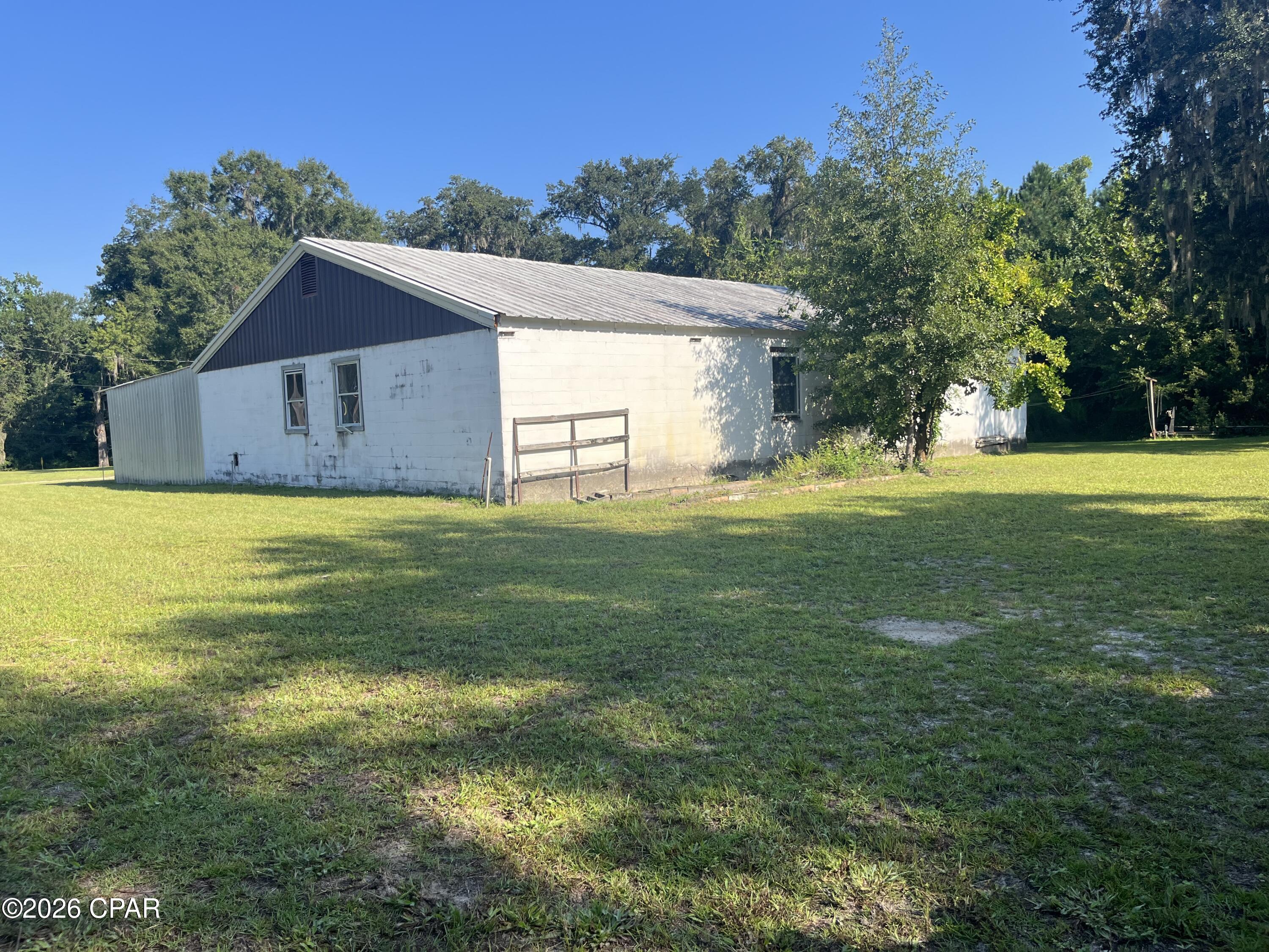 main property photo 22