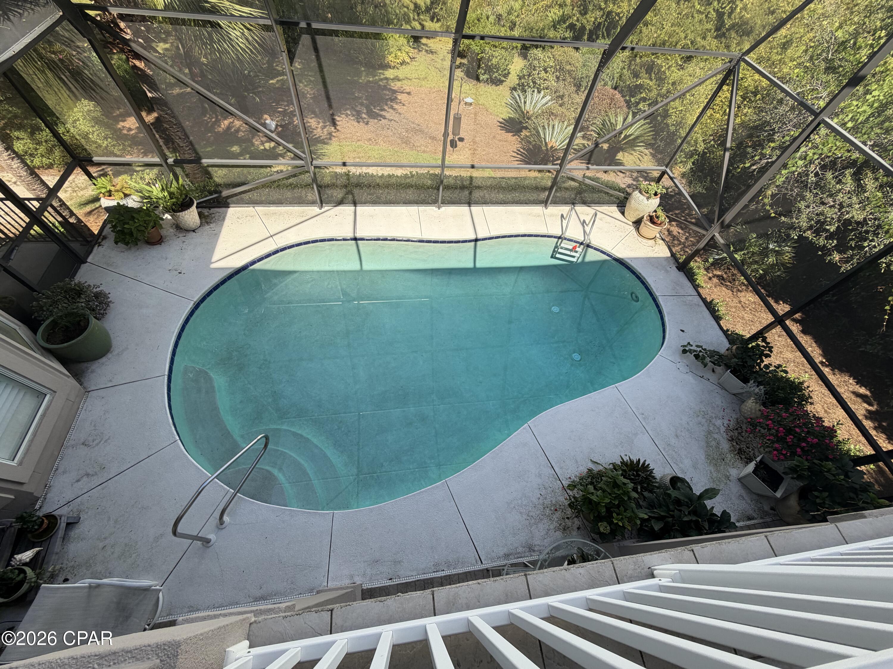 main property photo 36