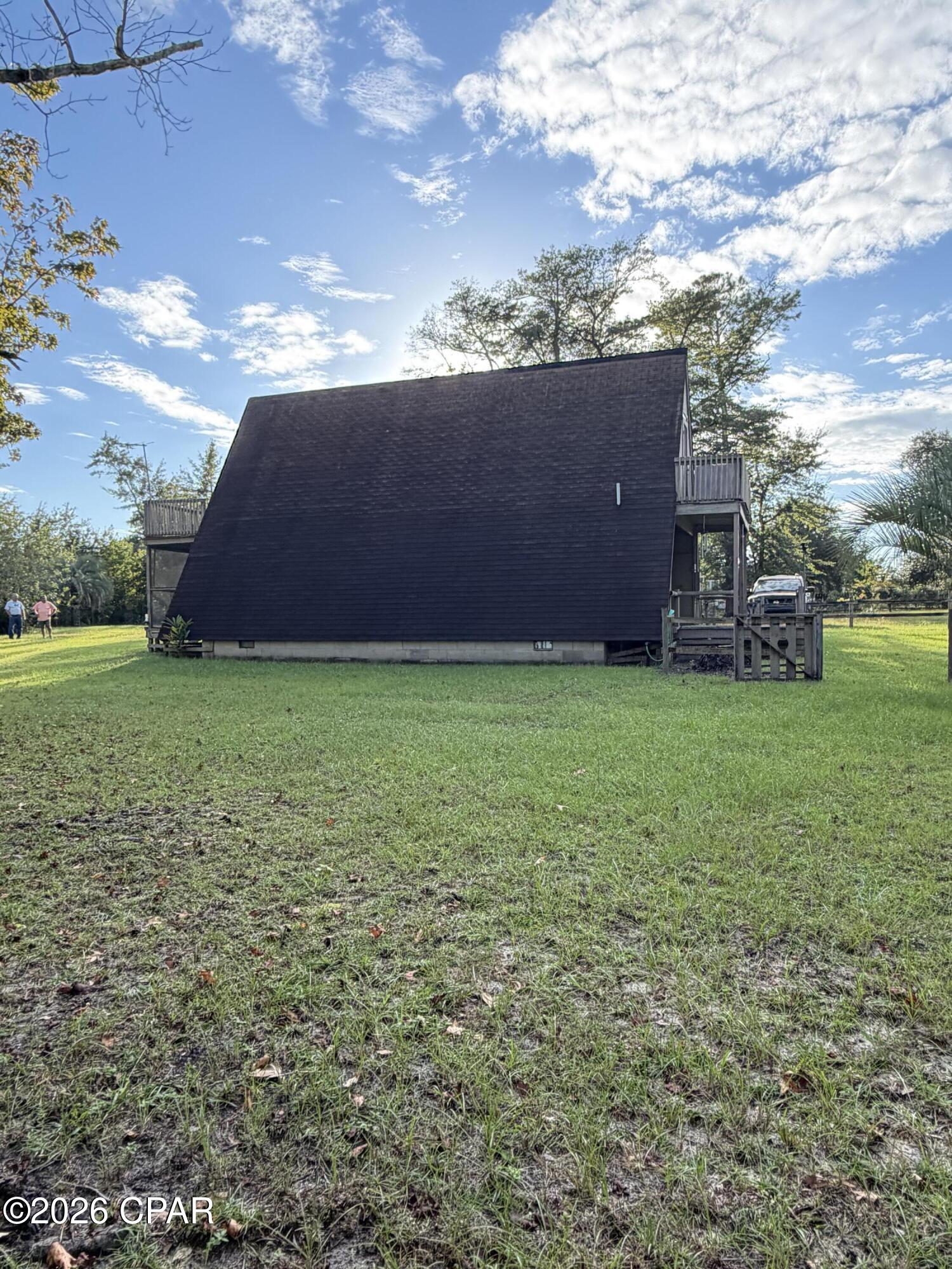 main property photo 35
