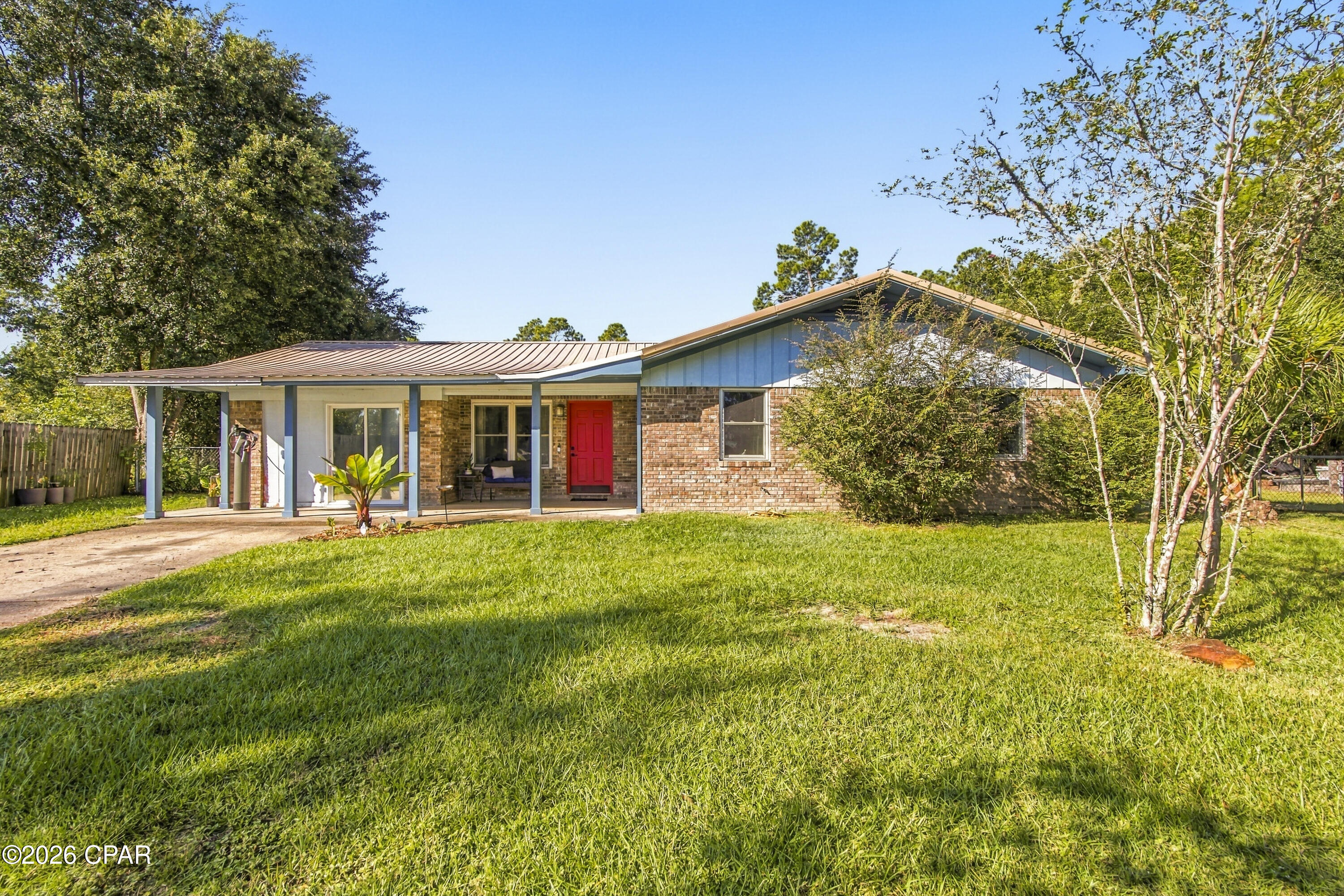 main property photo 0