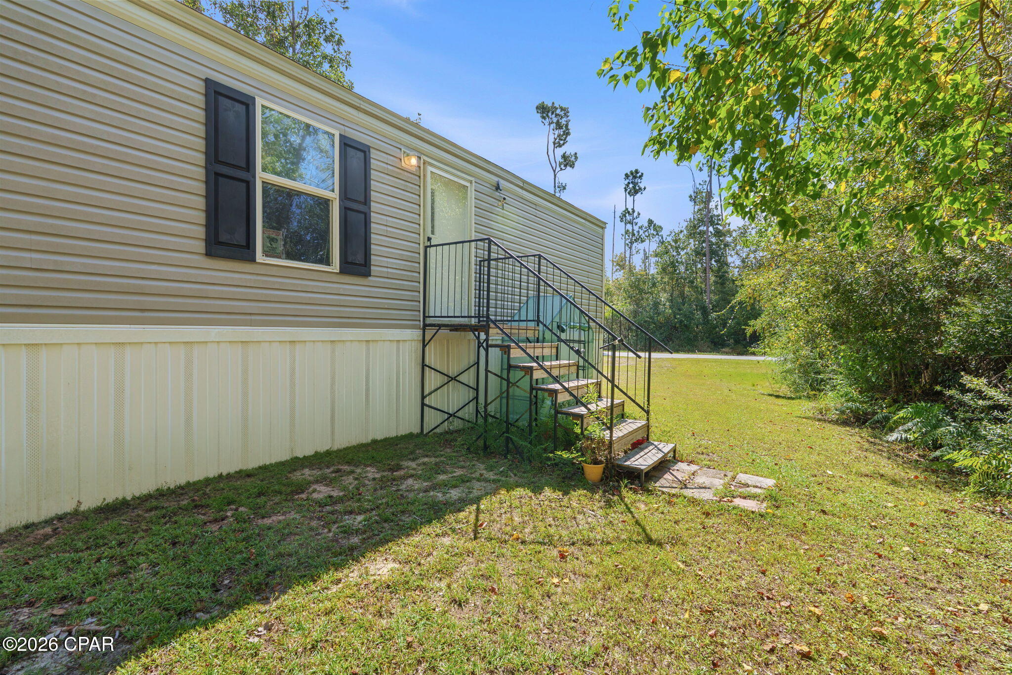 main property photo 0