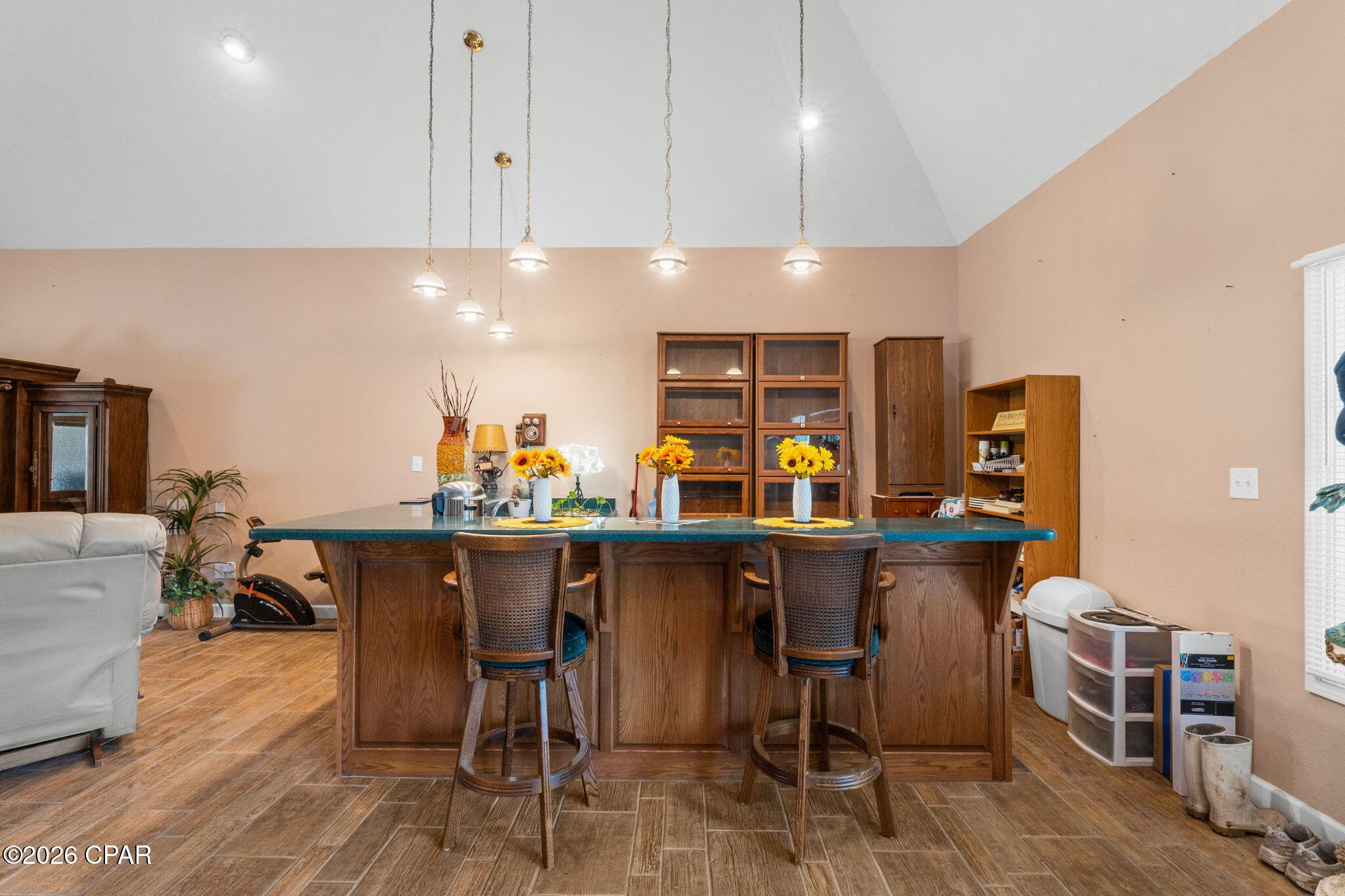 main property photo 17