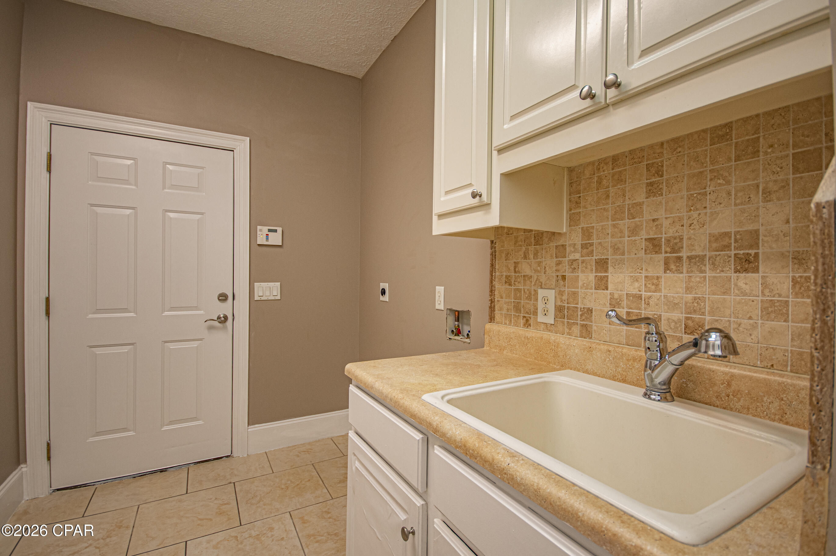 main property photo 66