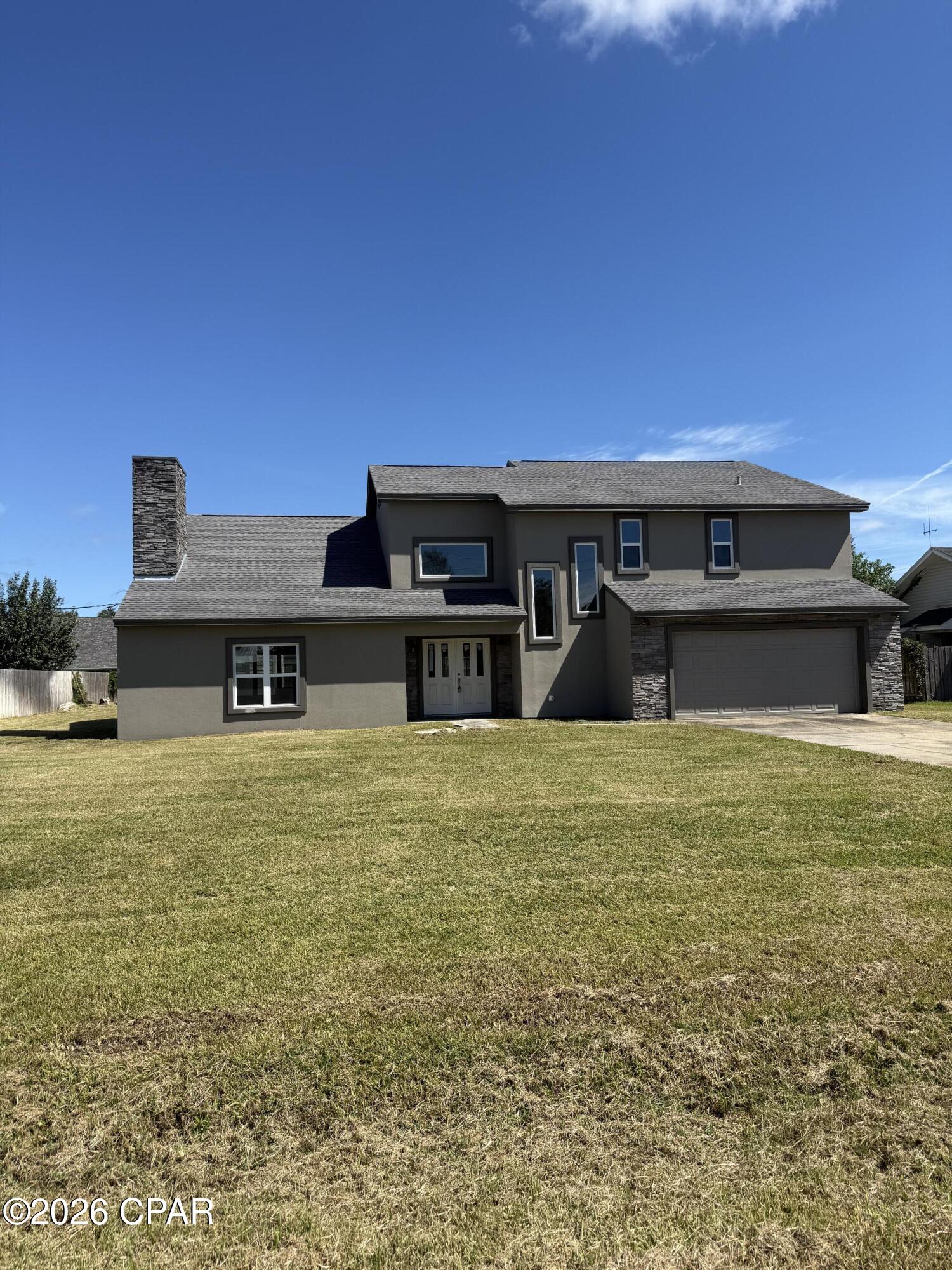 main property photo 0