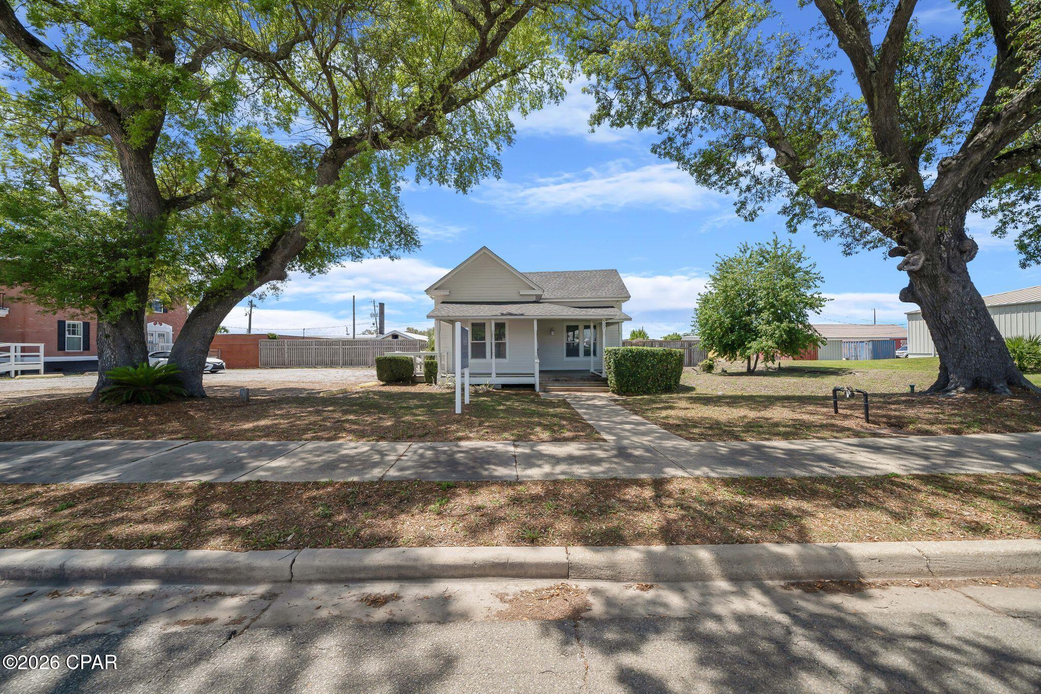 main property photo 1