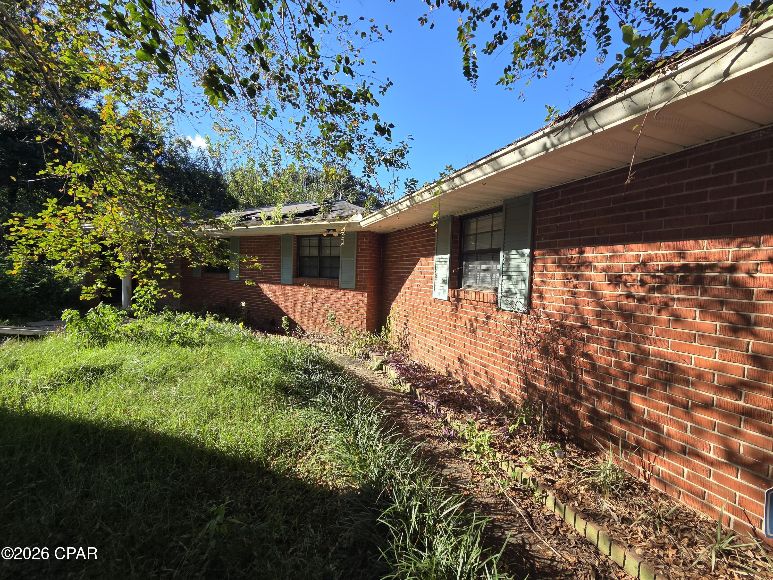 main property photo 0