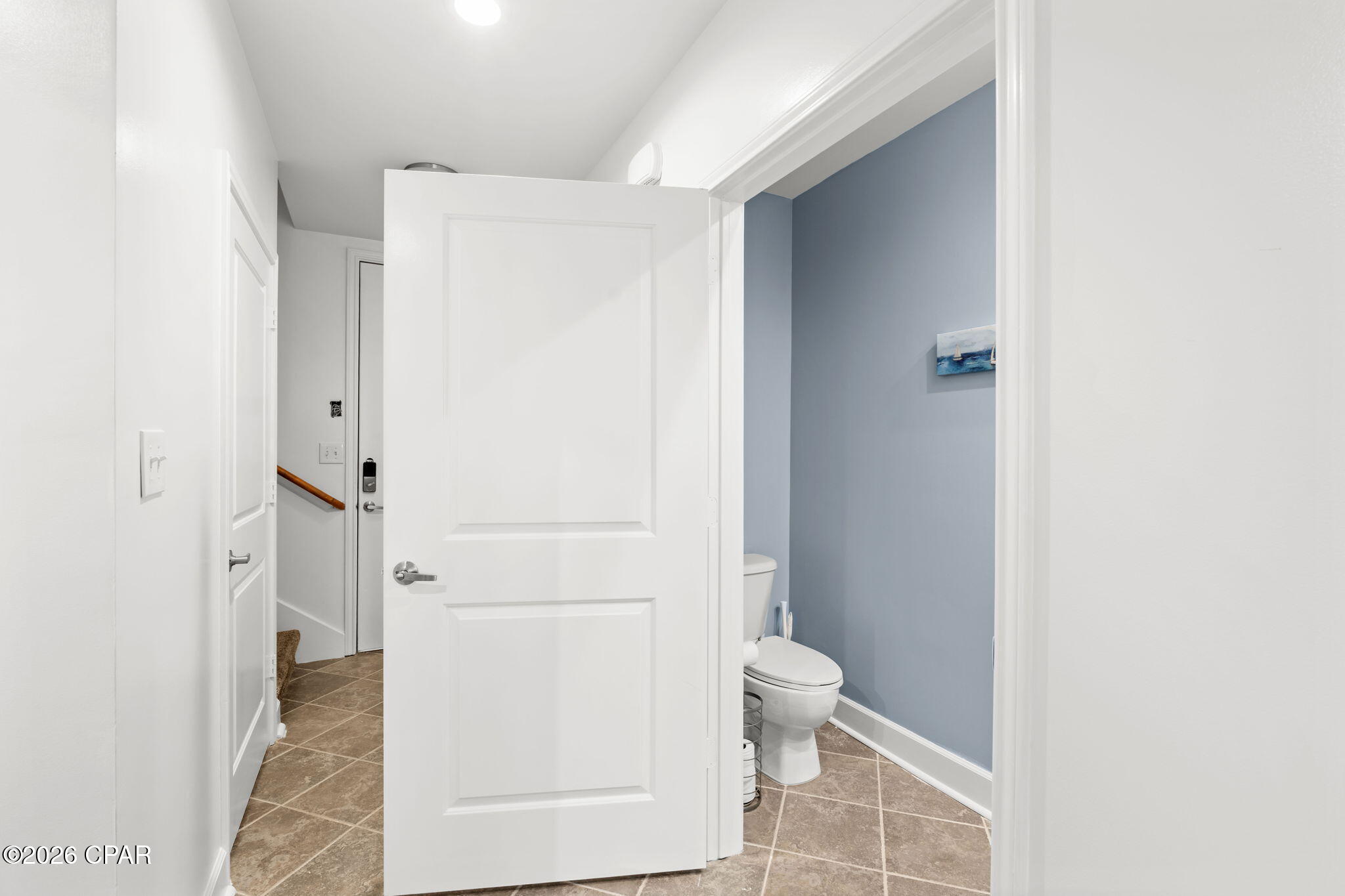 main property photo 13