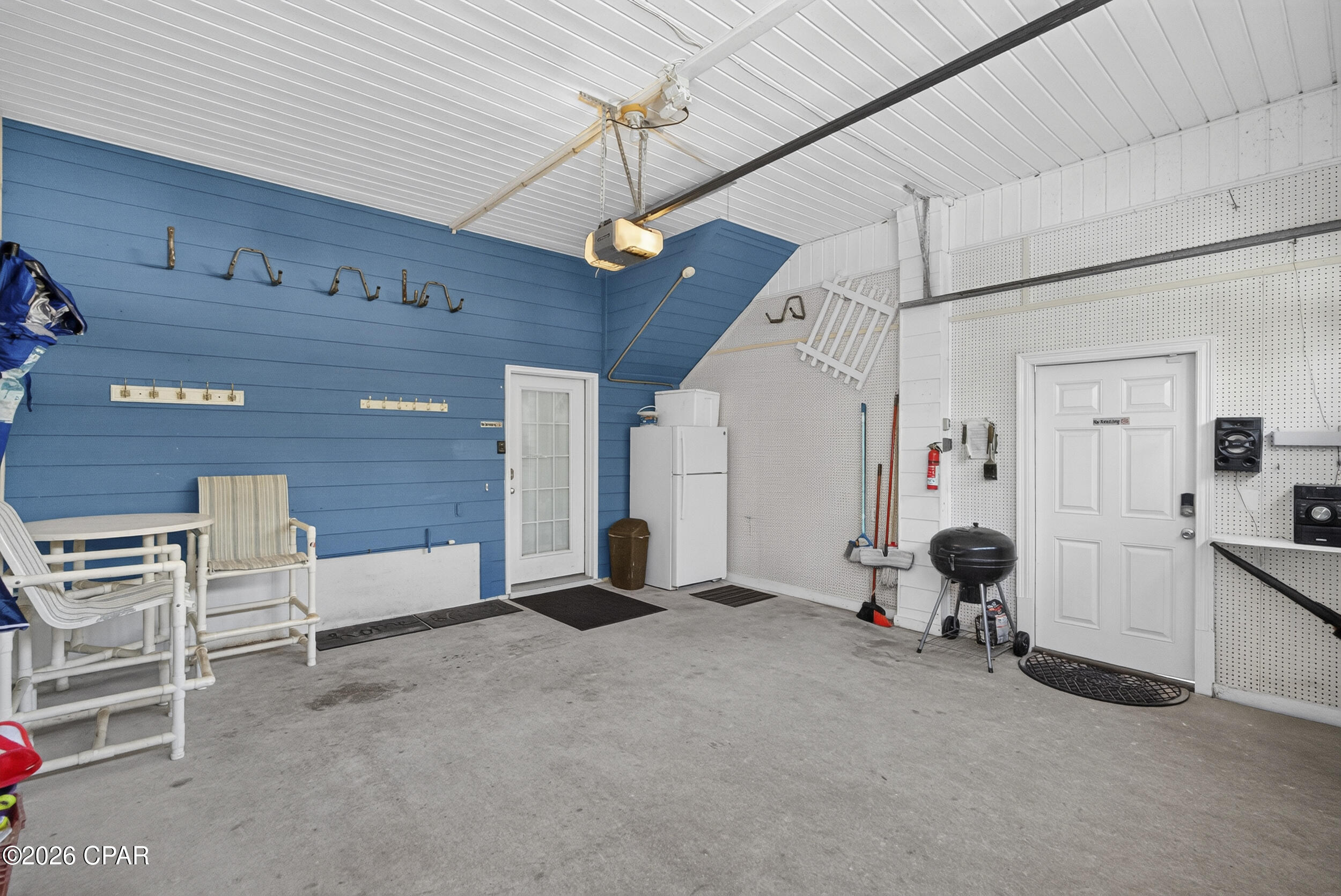main property photo 48