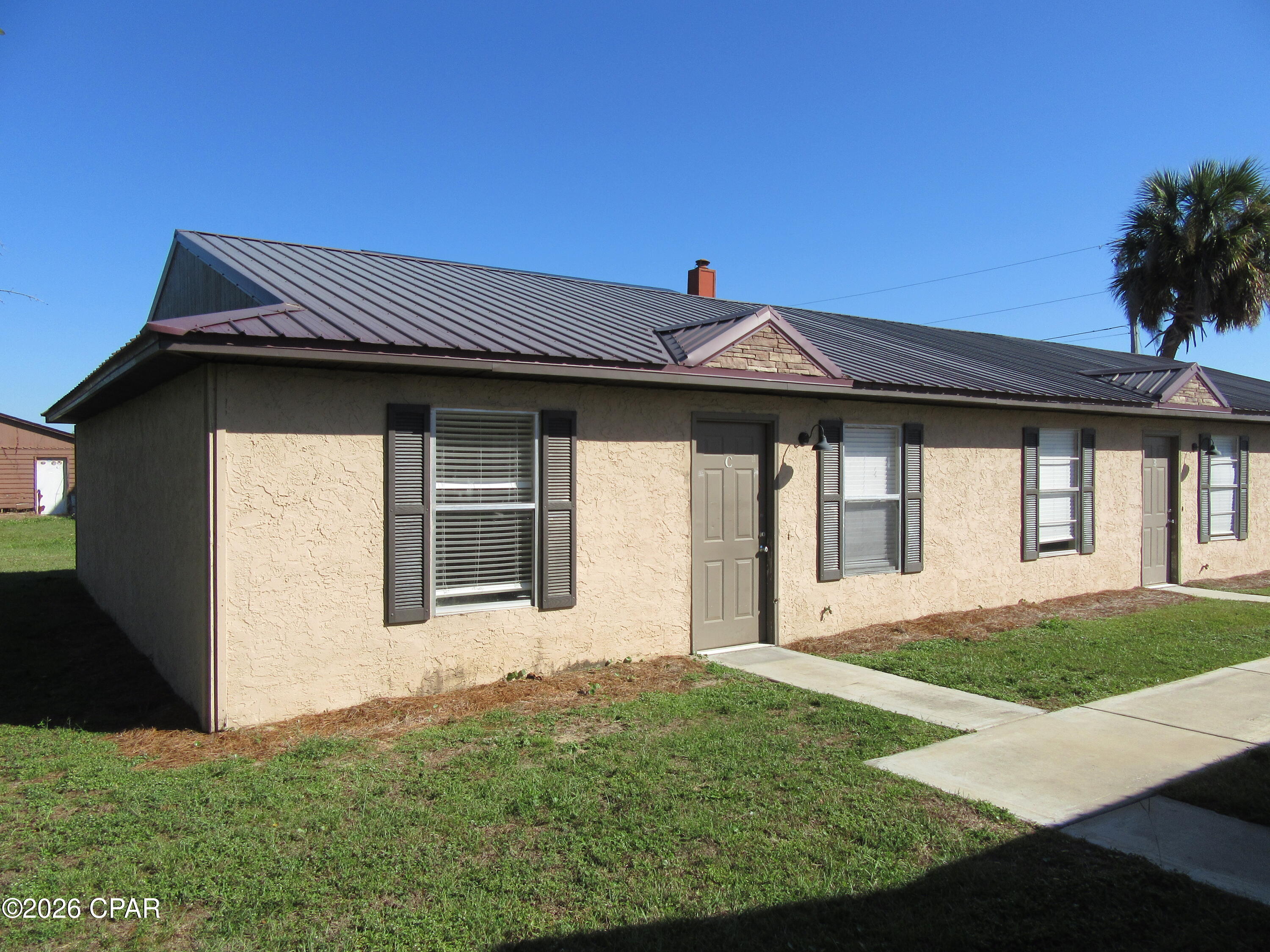 main property photo 0