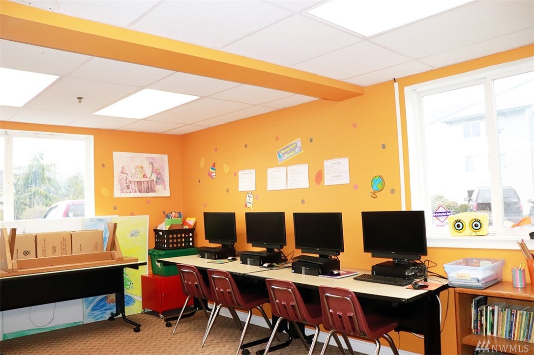 150 E Whidbey Ave Oak Harbor Wa 98277