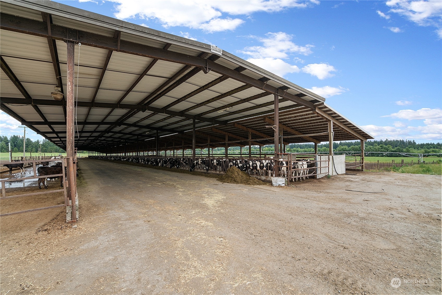 property viewer photo 27