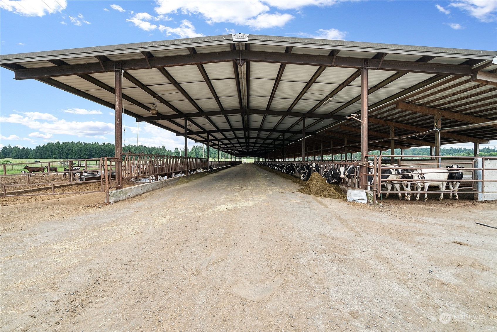 property viewer photo 28