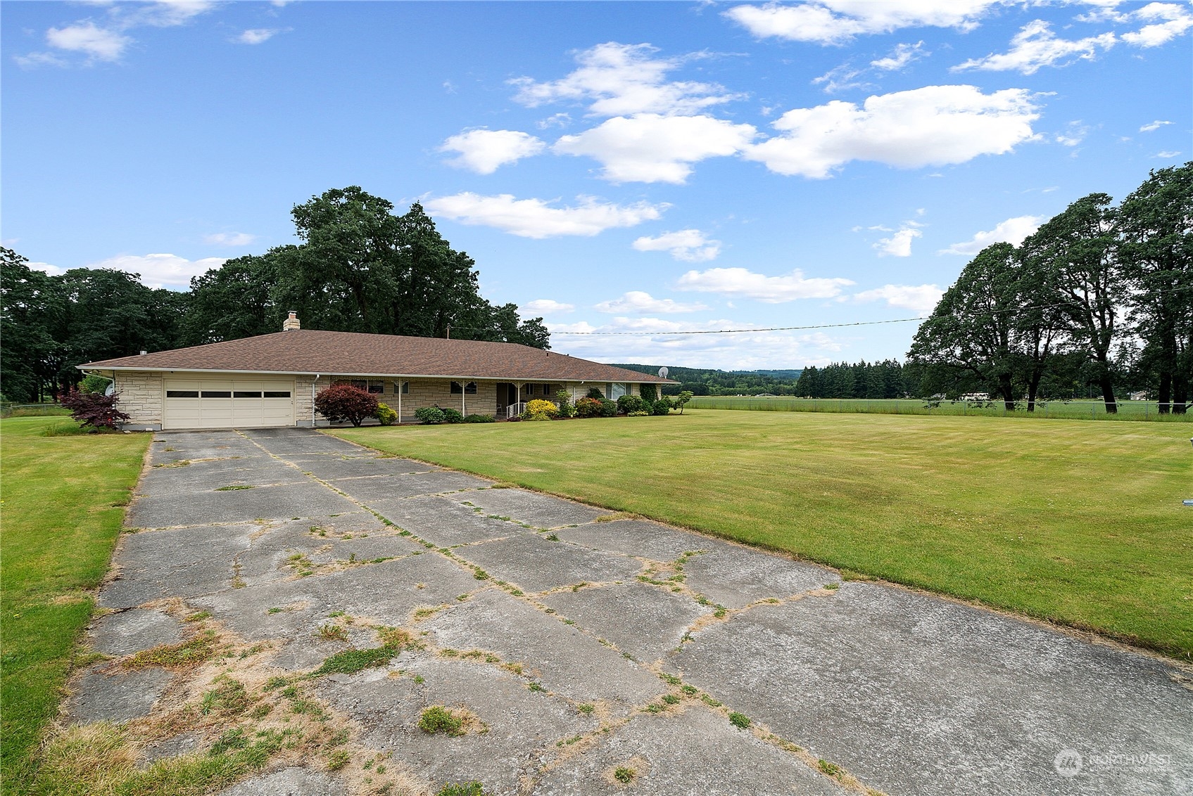 property viewer photo 35