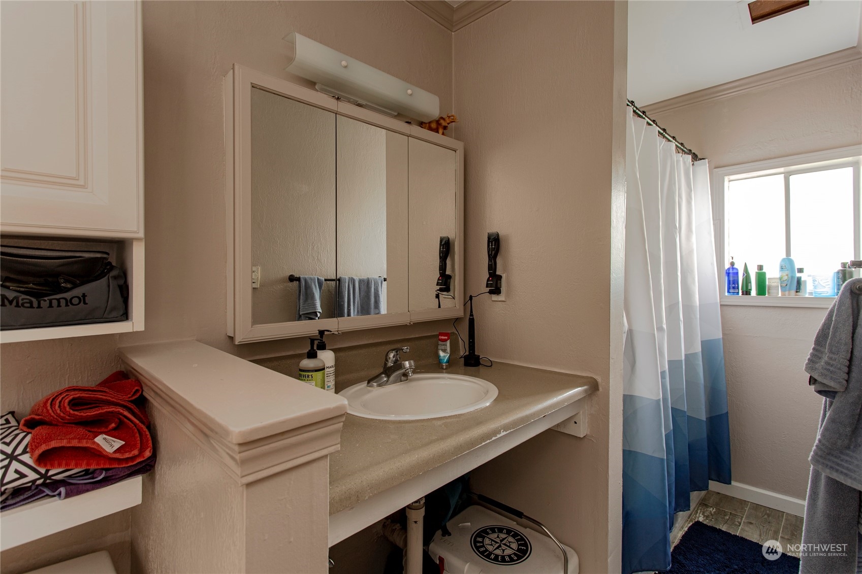 property viewer photo 24