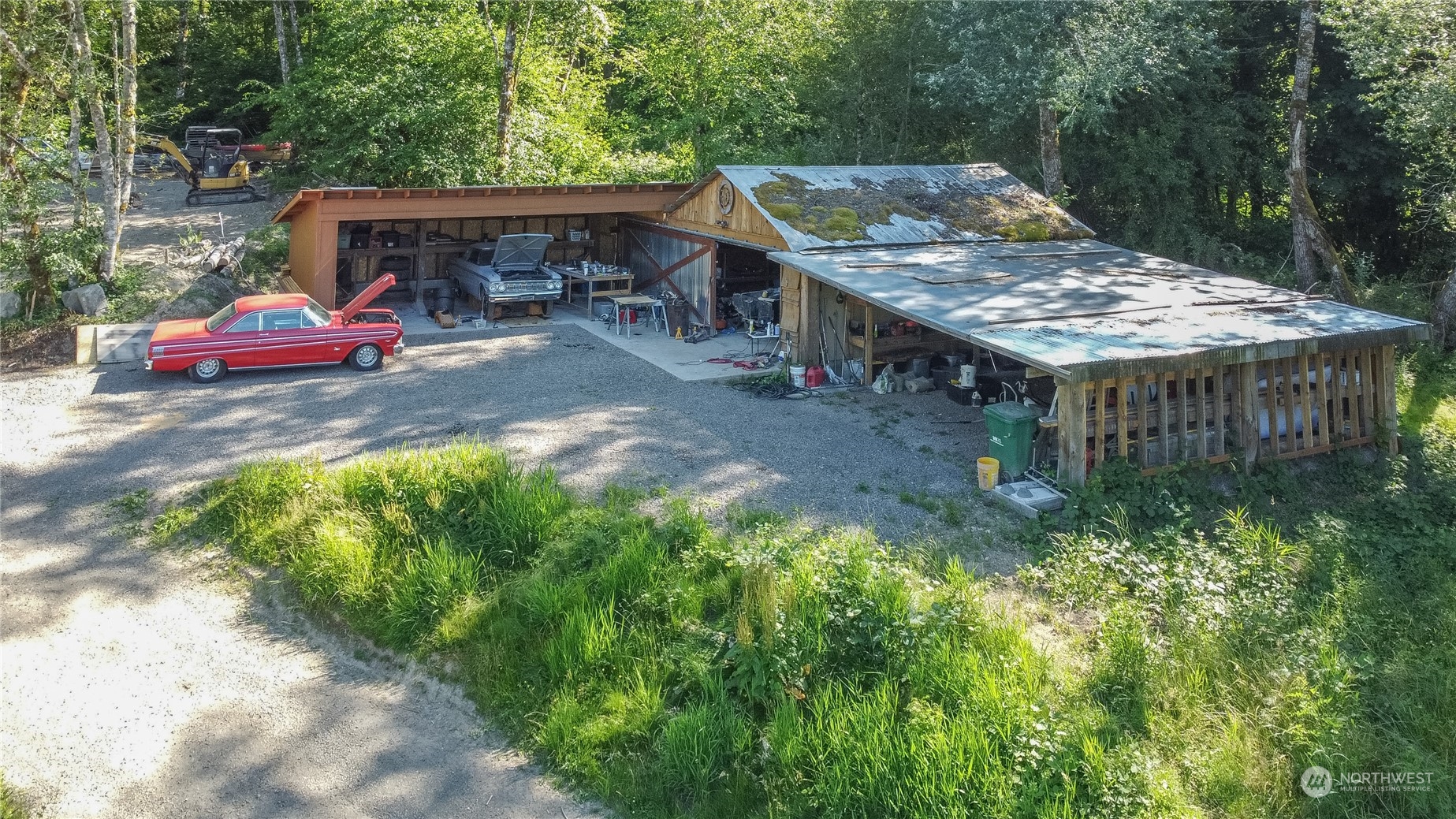 main property photo 15