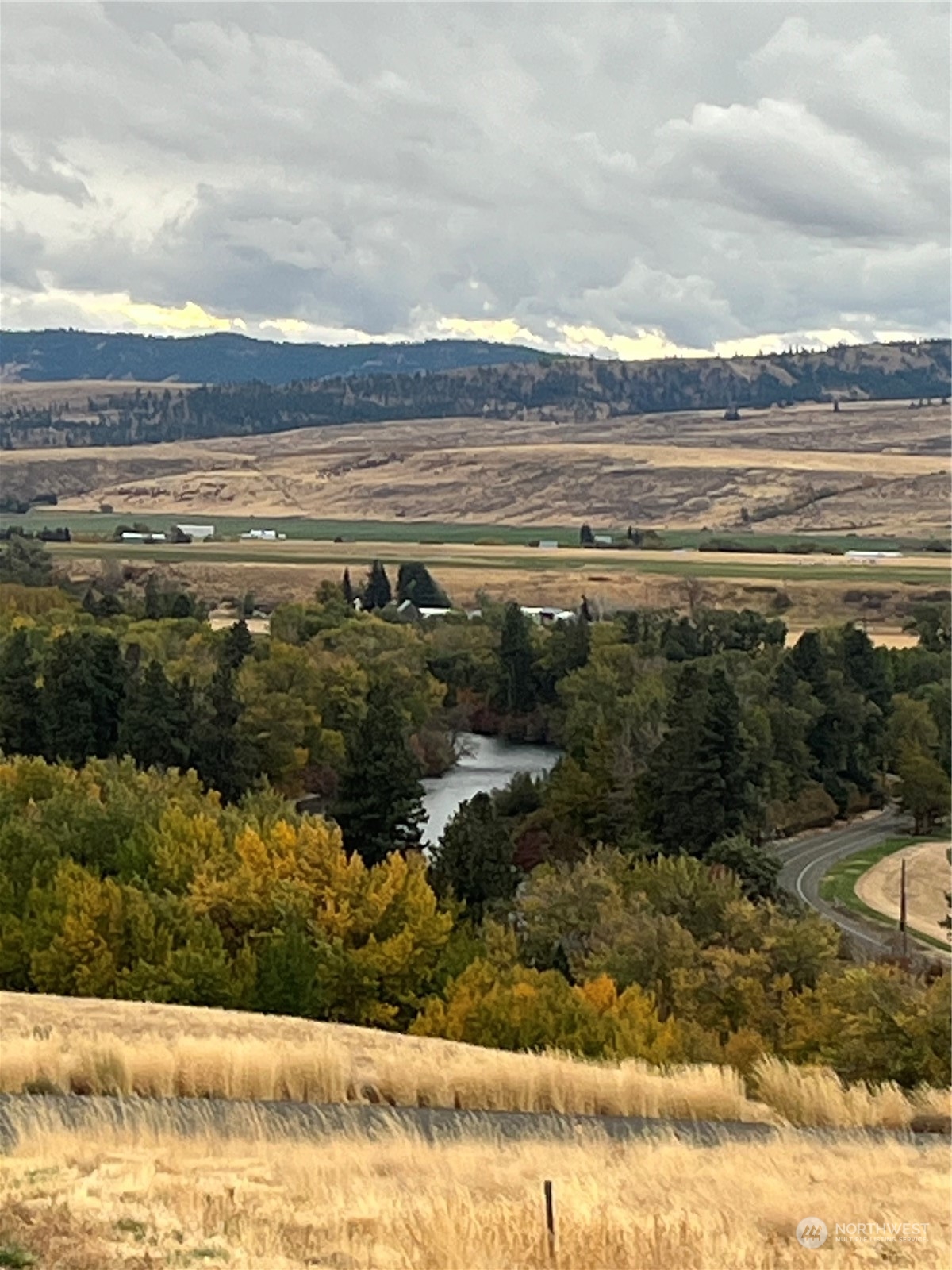 property viewer photo 11