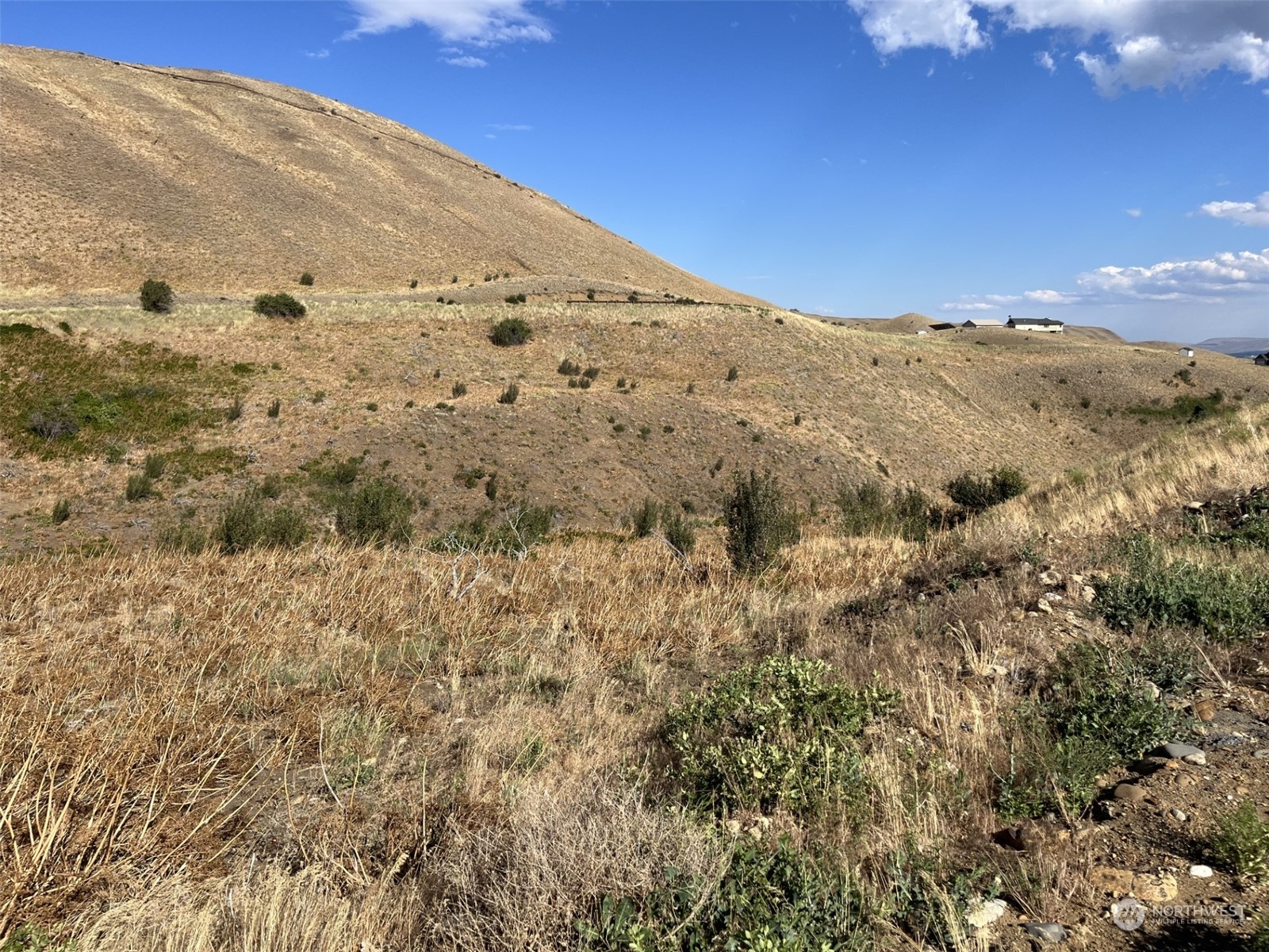 property viewer photo 17
