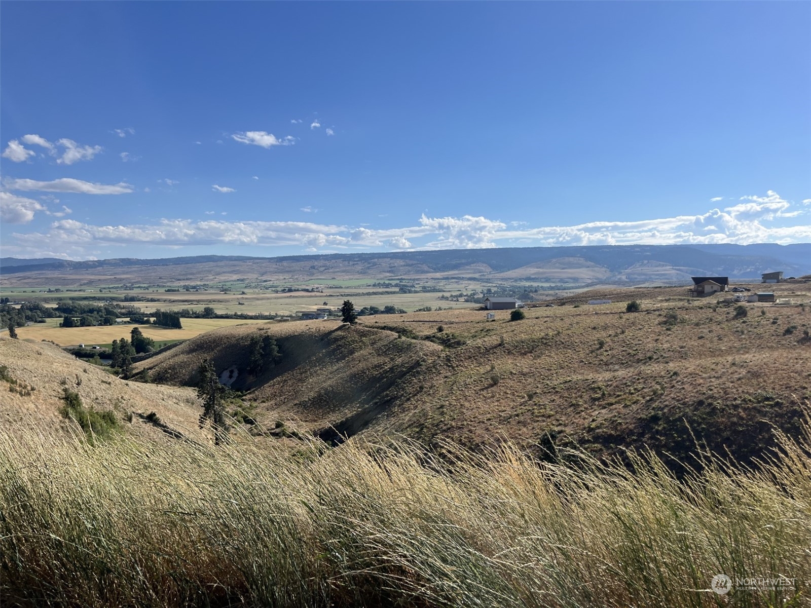property viewer photo 18