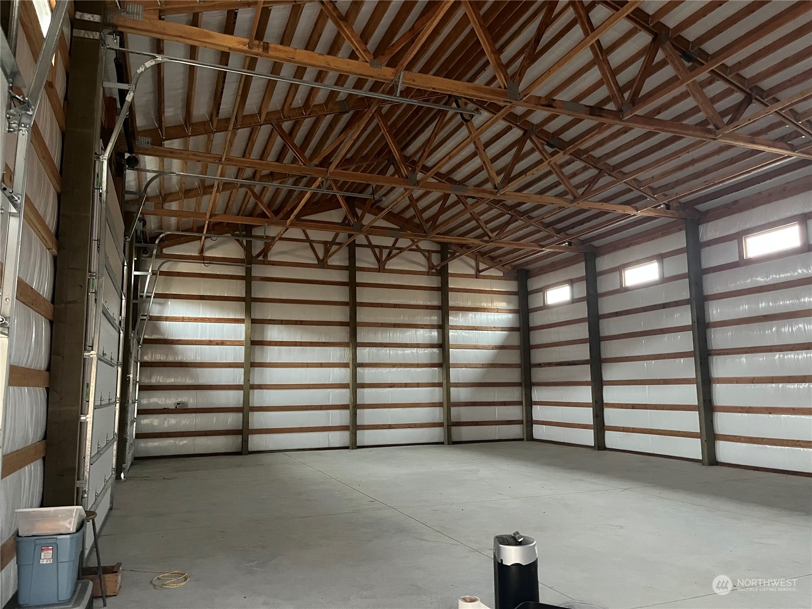 property viewer photo 6