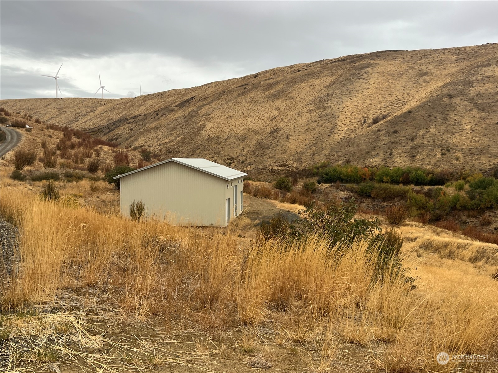 property viewer photo 9