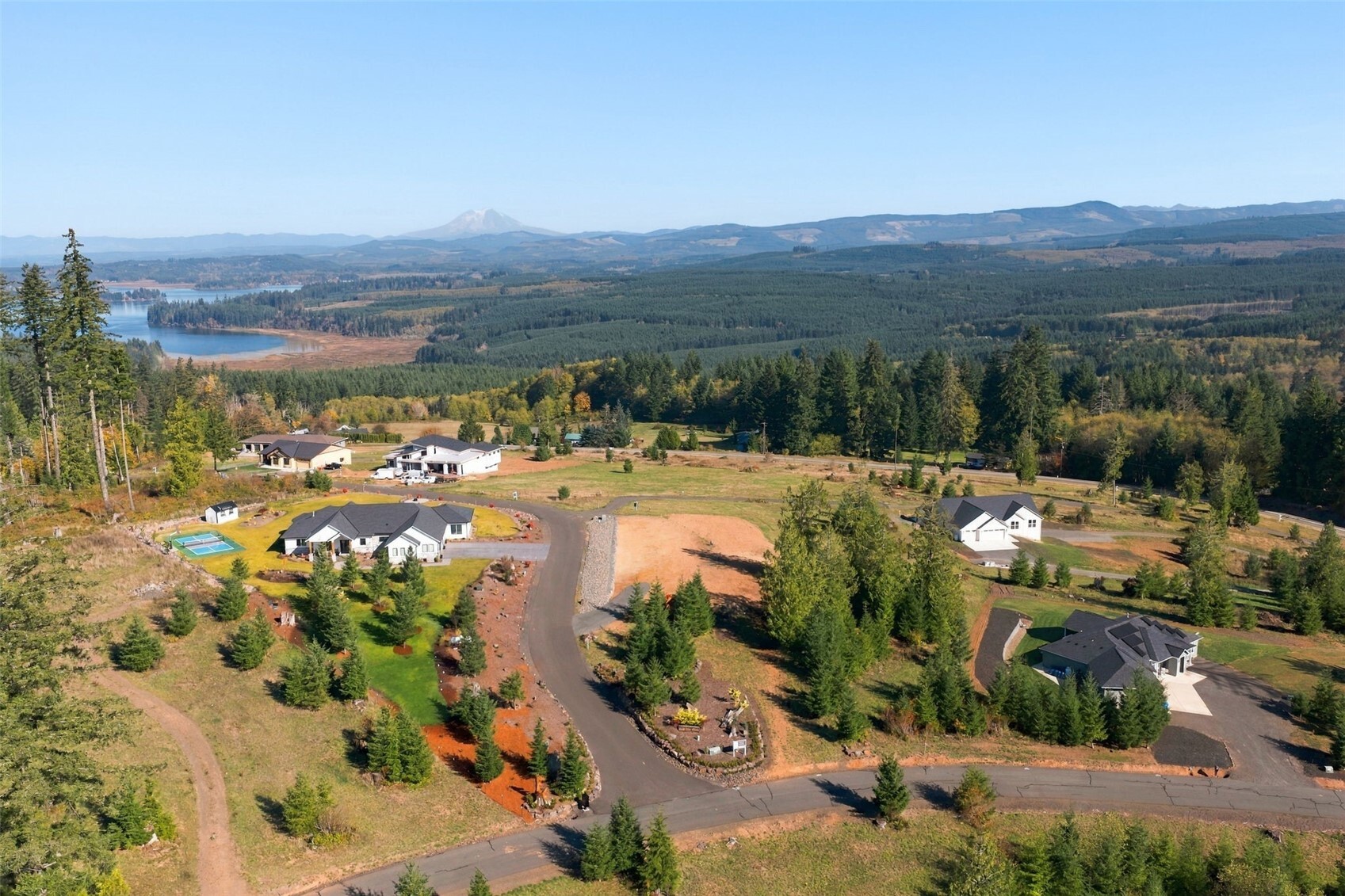 main property photo 24