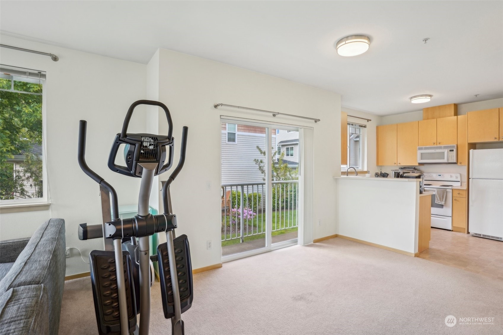 property viewer photo 13