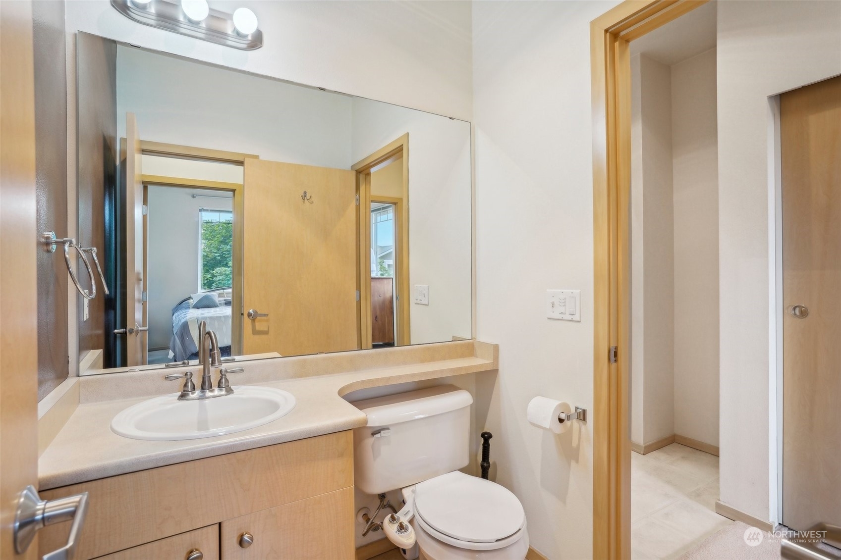 property viewer photo 17