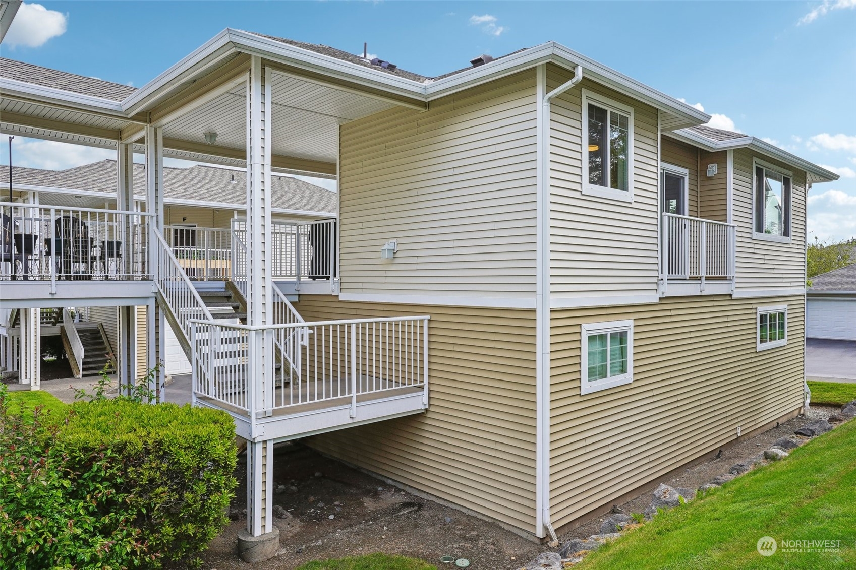 property viewer photo 19