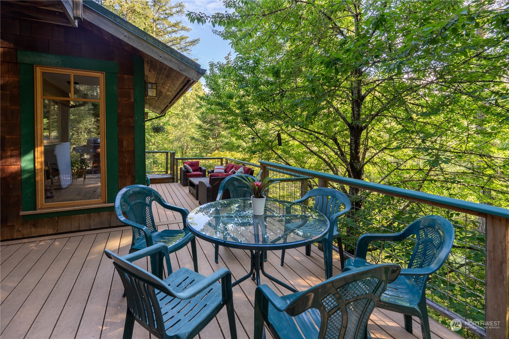 property viewer photo 13