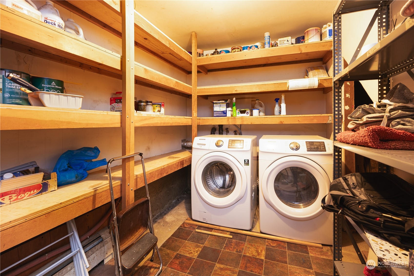 property viewer photo 26