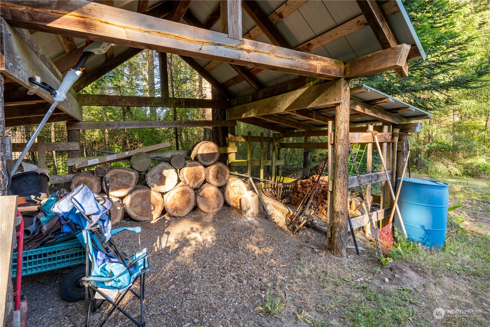 property viewer photo 31