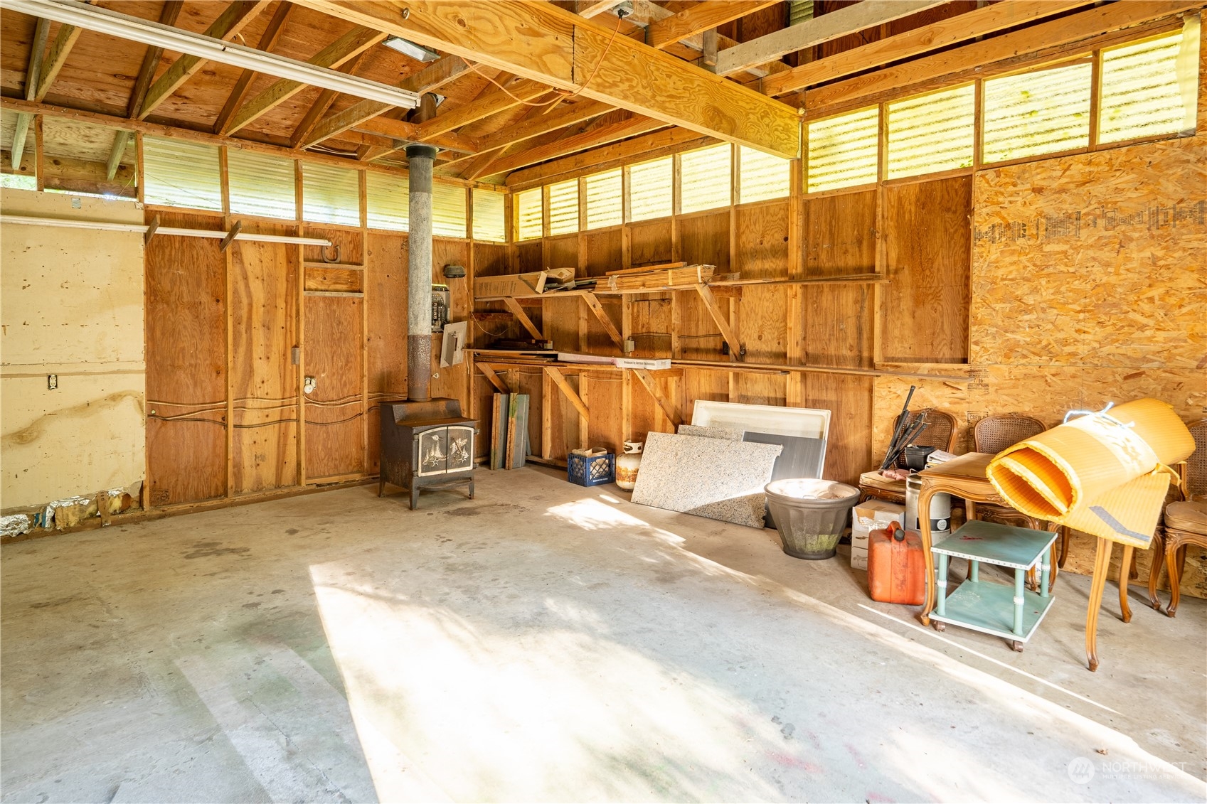 property viewer photo 32