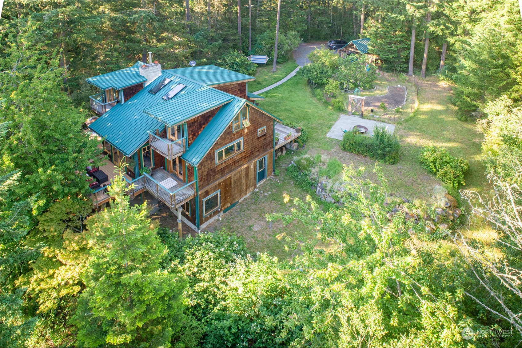 property viewer photo 36