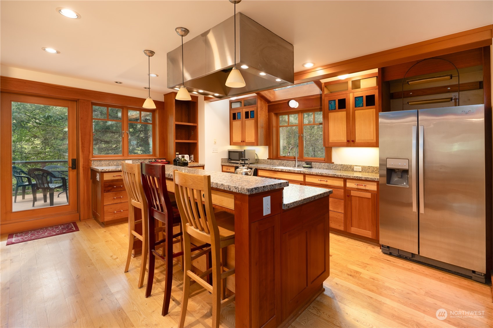 property viewer photo 4