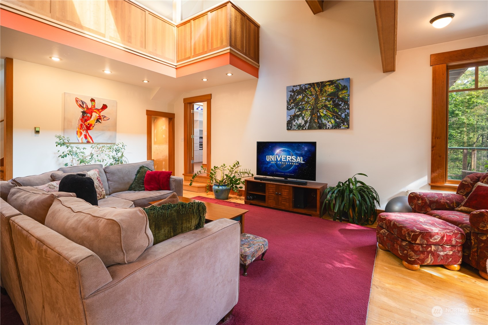 property viewer photo 7