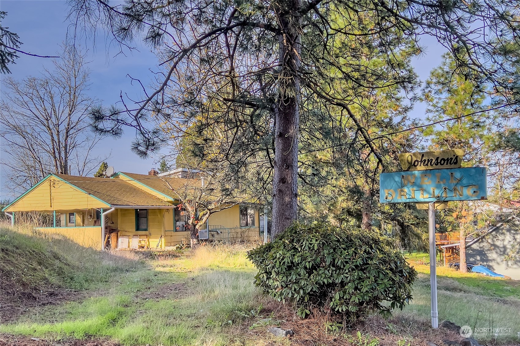 main property photo 12