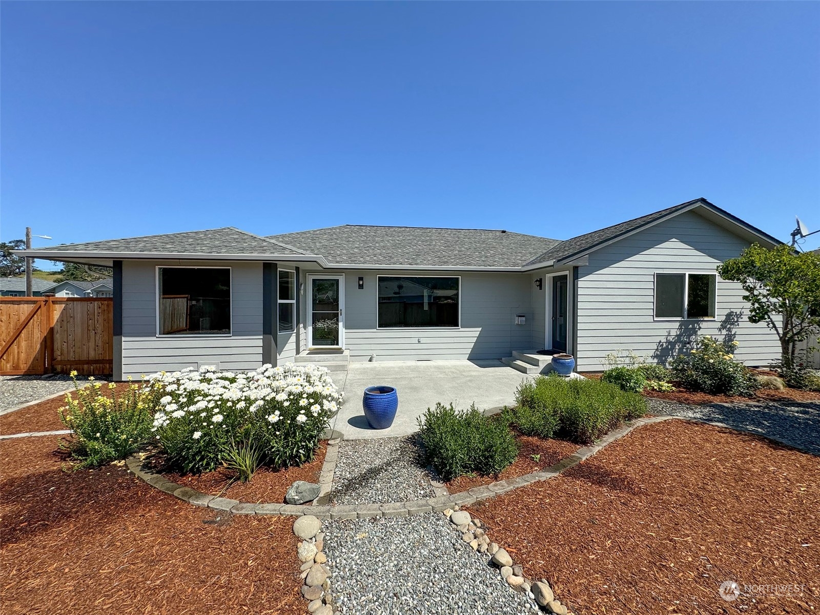 property viewer photo 39