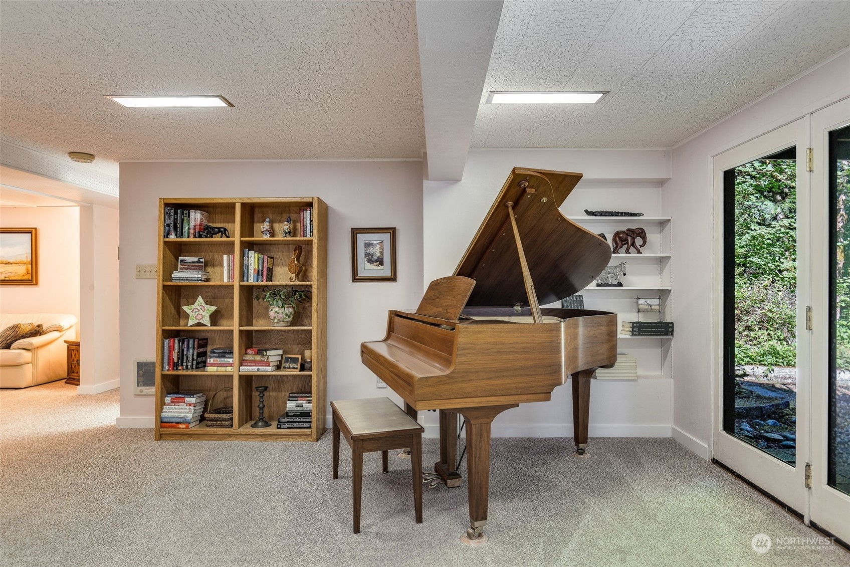 property viewer photo 22
