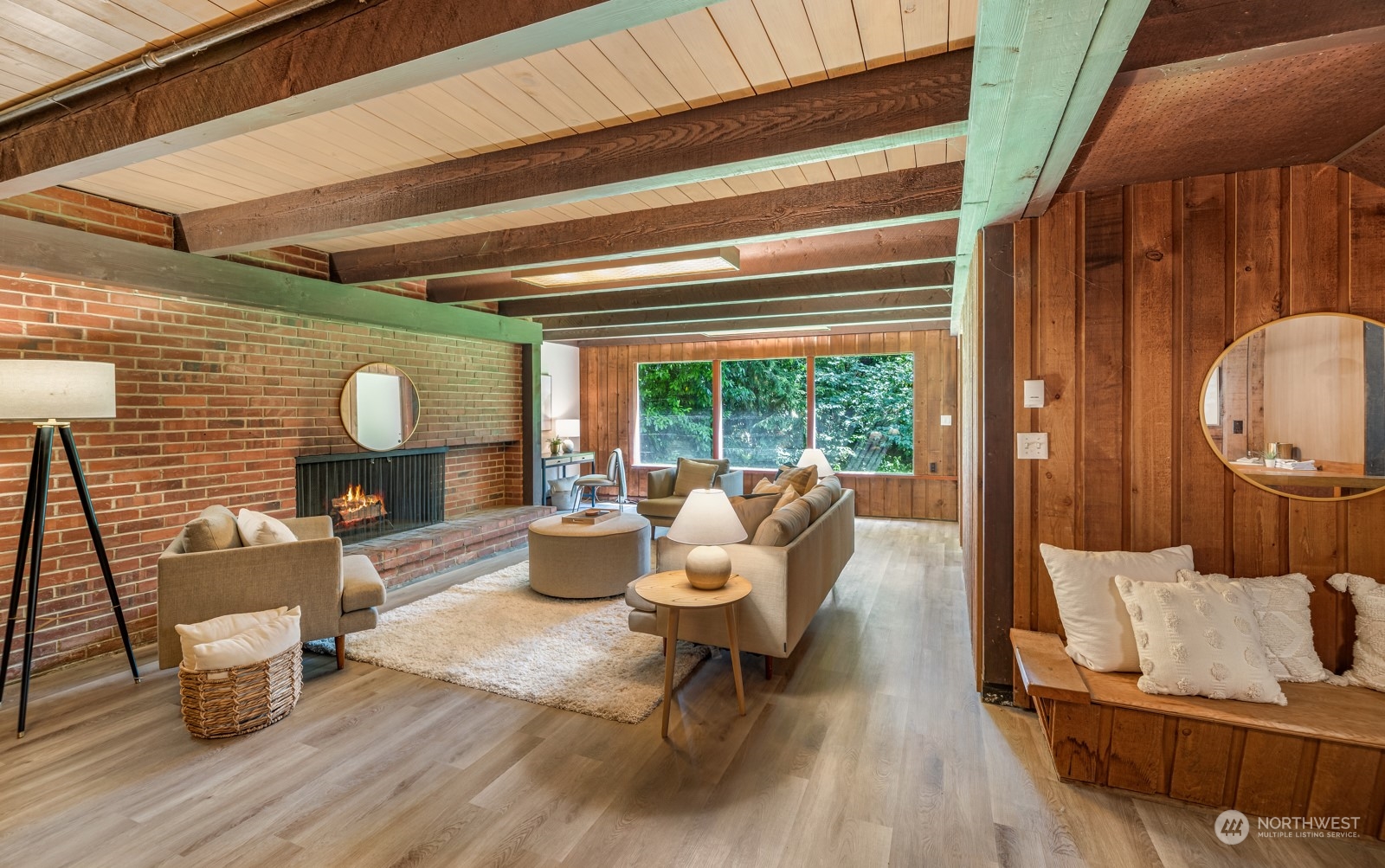 property viewer photo 12