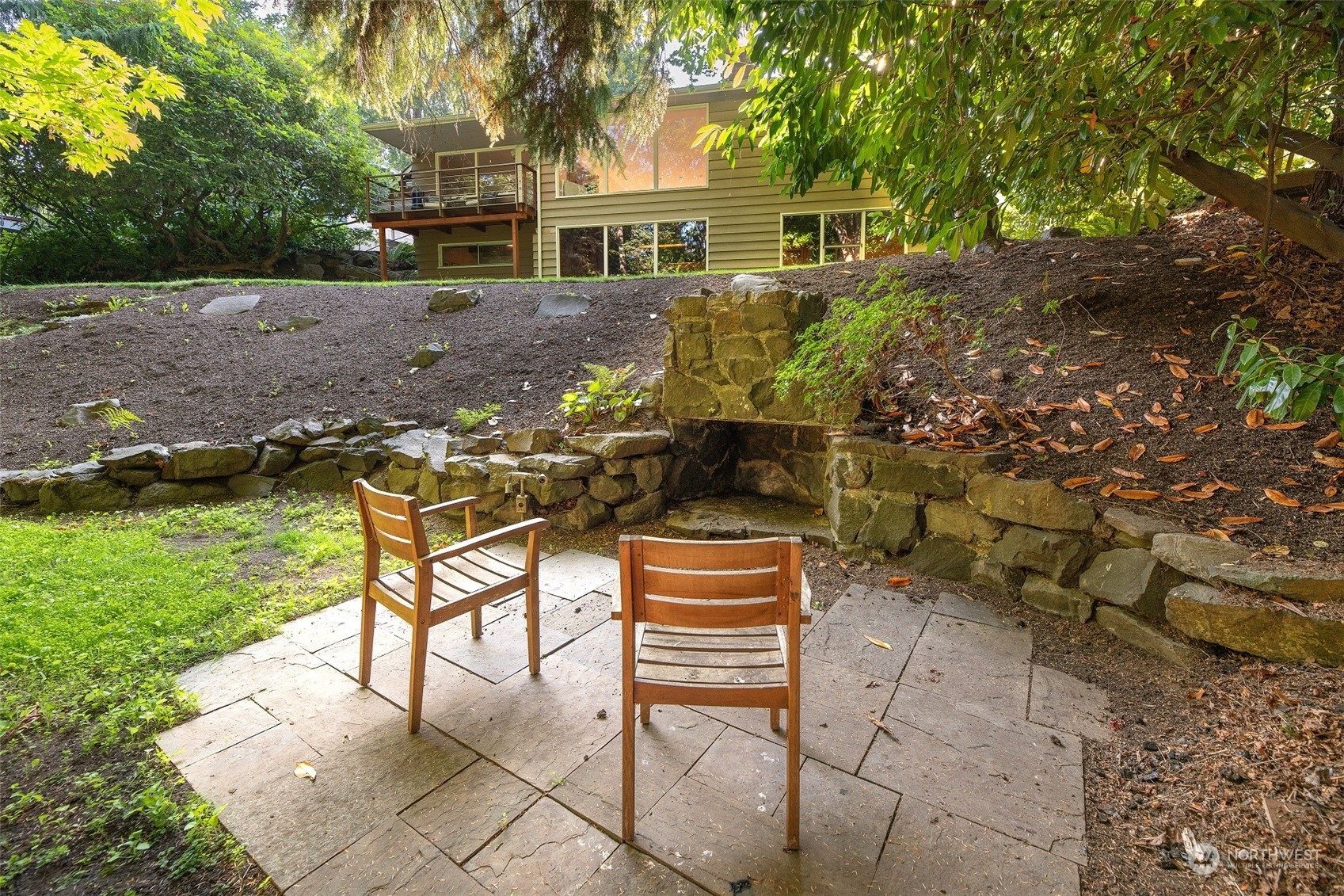 property viewer photo 24