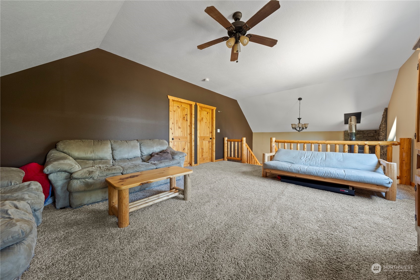 property viewer photo 30