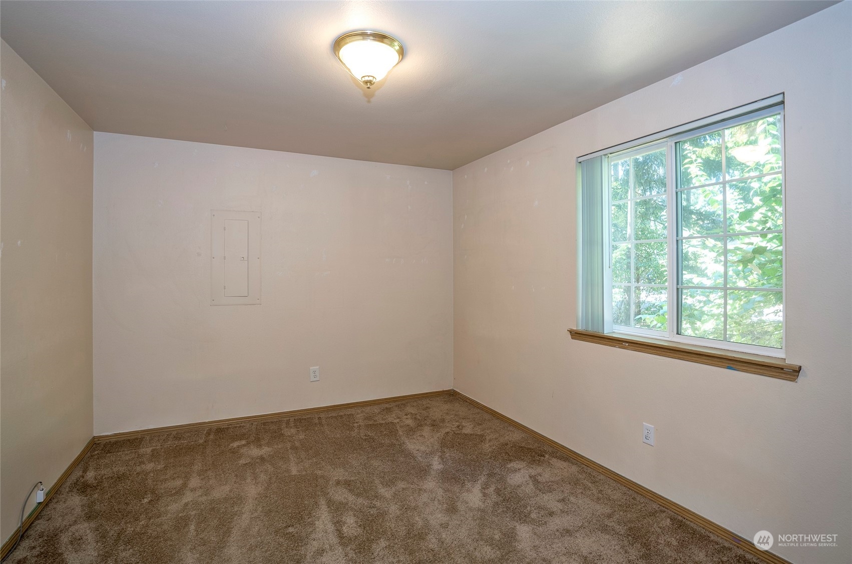 property viewer photo 20