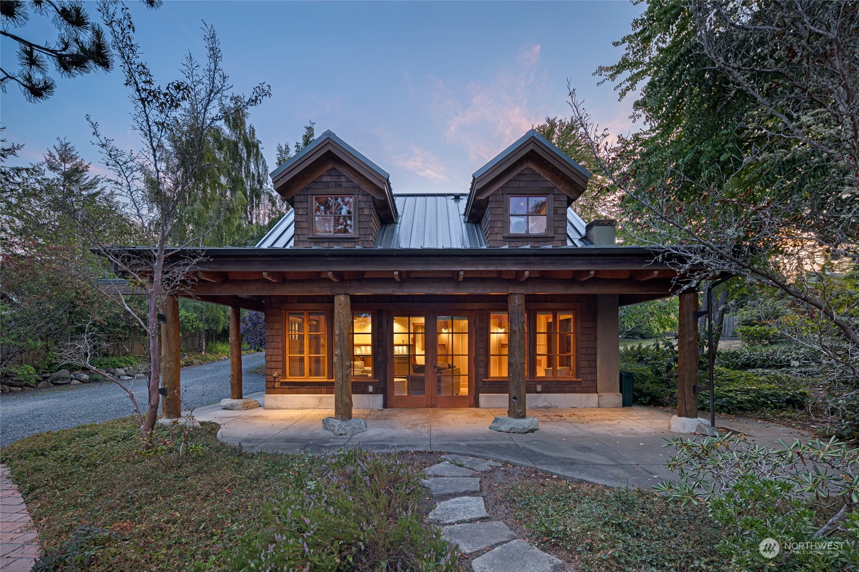 property viewer photo 23