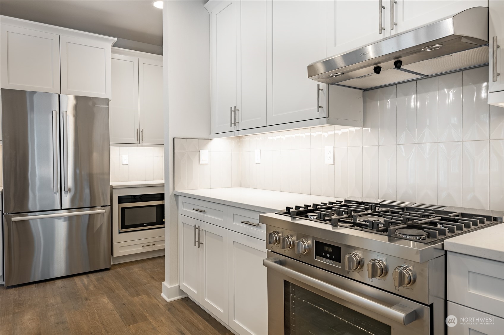 property viewer photo 10