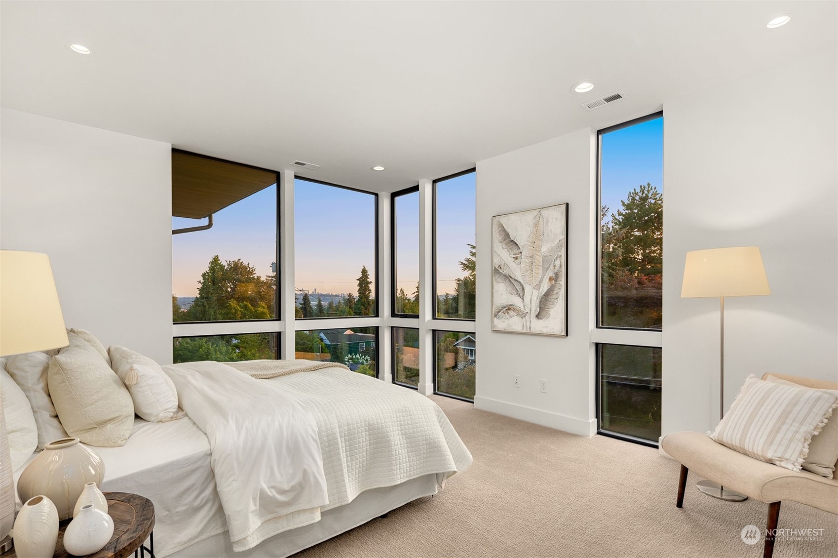 property viewer photo 18