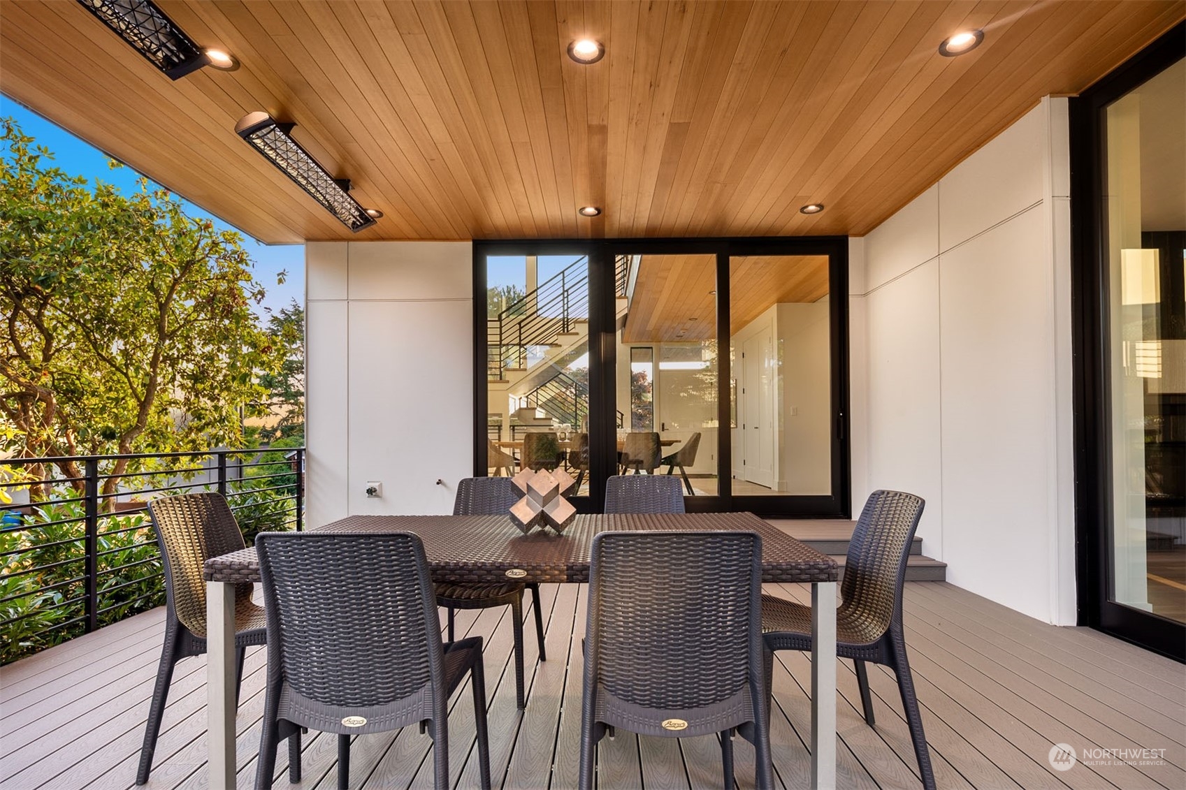 property viewer photo 38