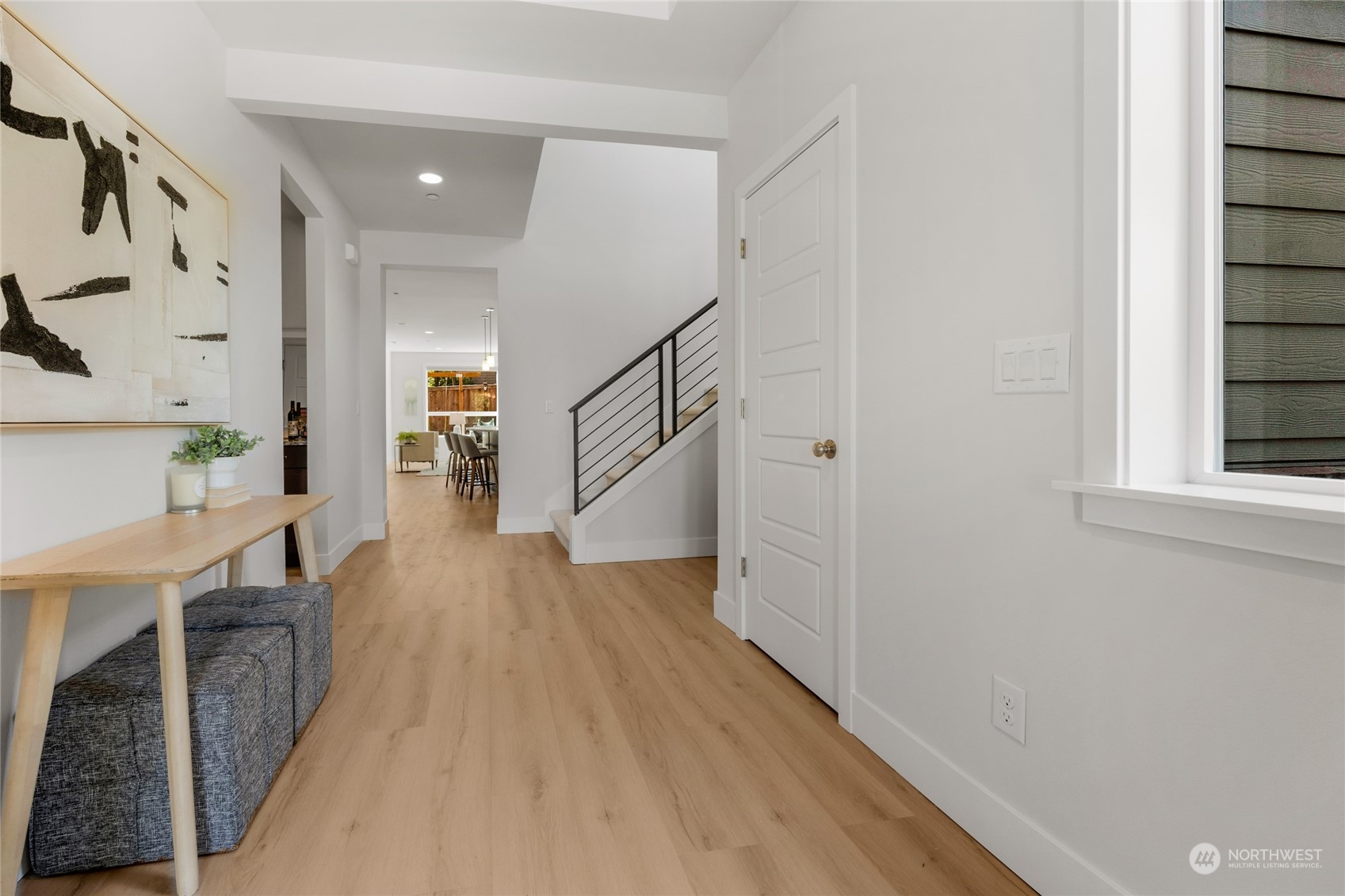 property viewer photo 11